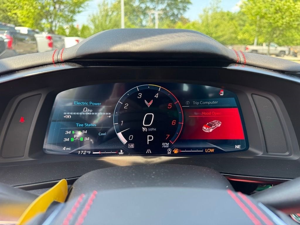 2025 Chevrolet Corvette E-Ray 1LZ