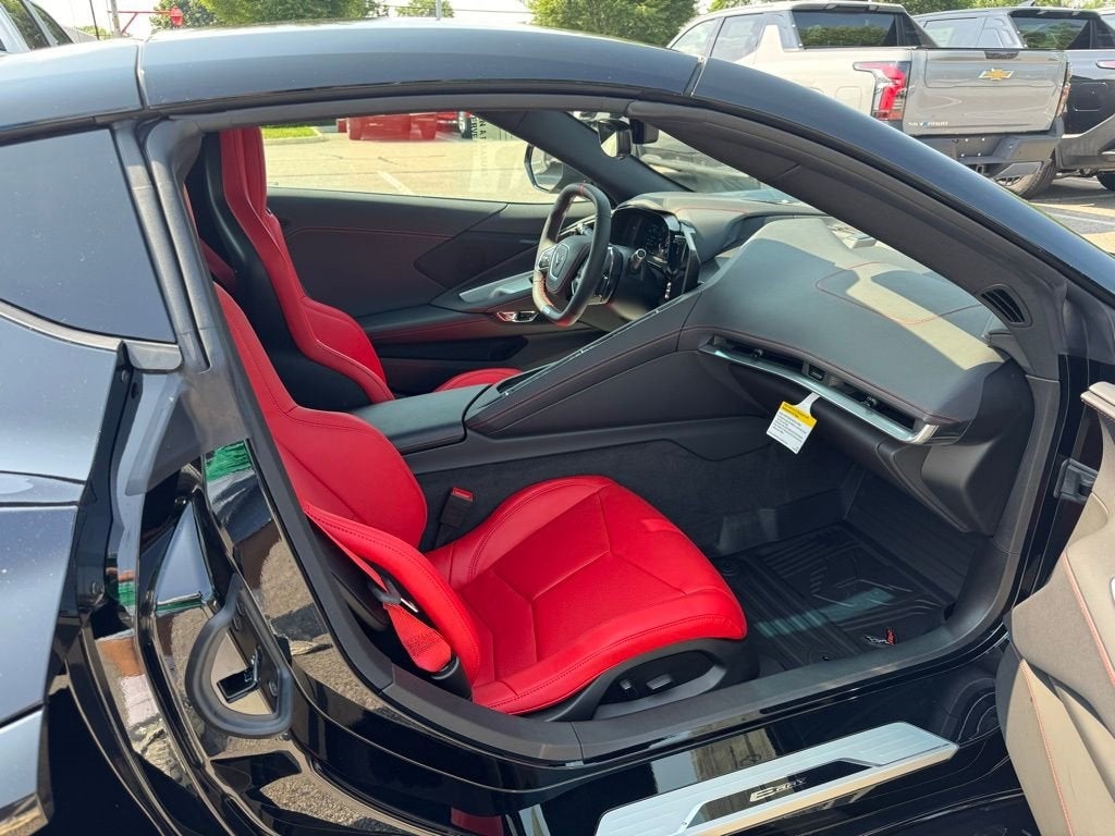 2025 Chevrolet Corvette E-Ray 1LZ