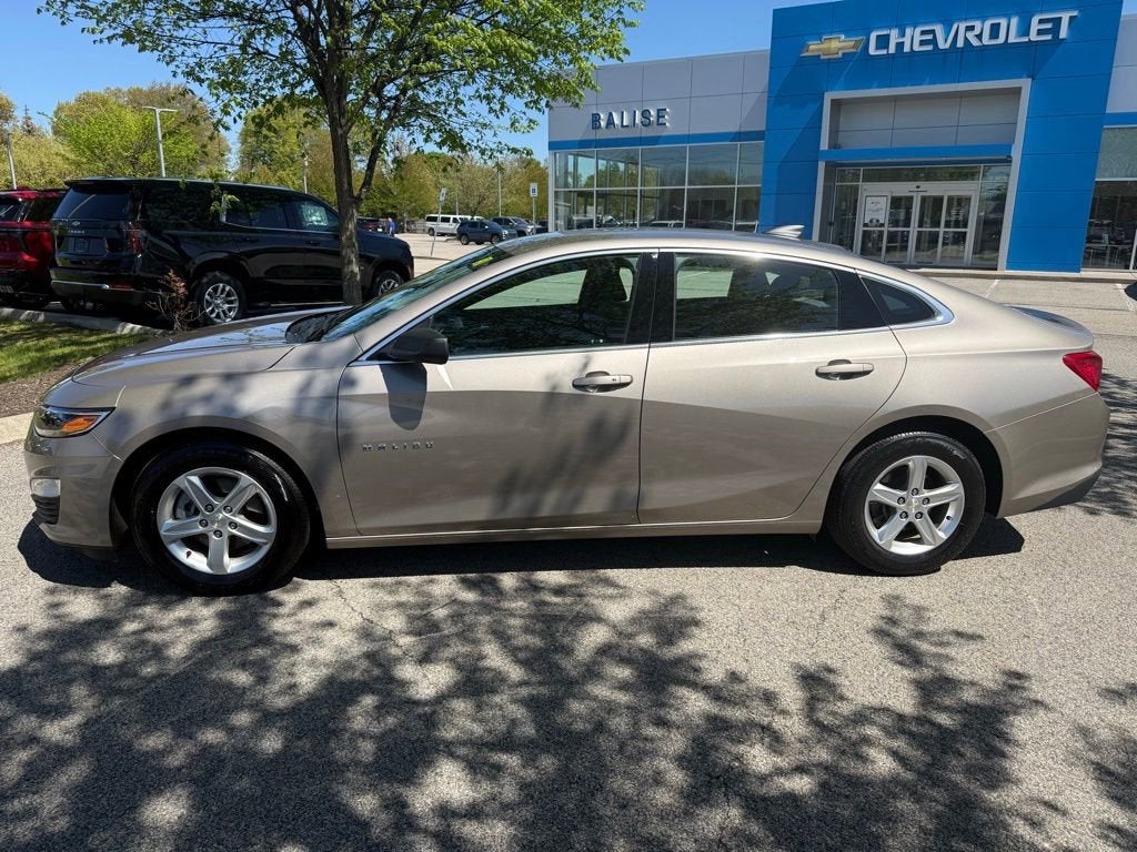 2022 Chevrolet Malibu LS