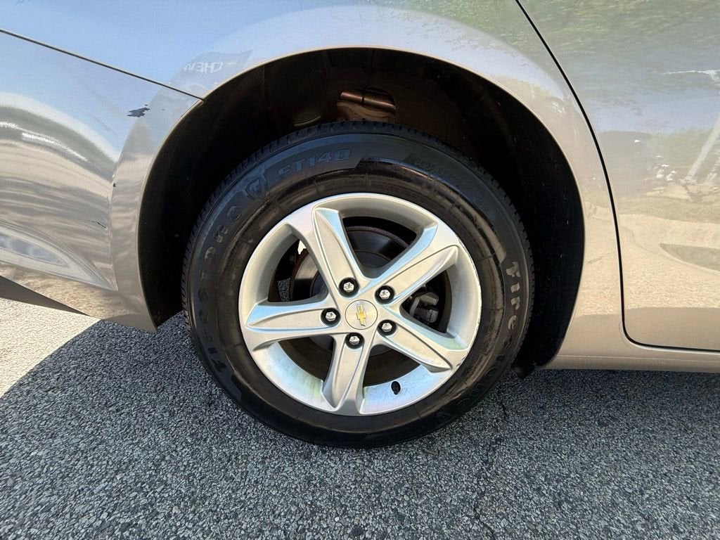 2022 Chevrolet Malibu LS