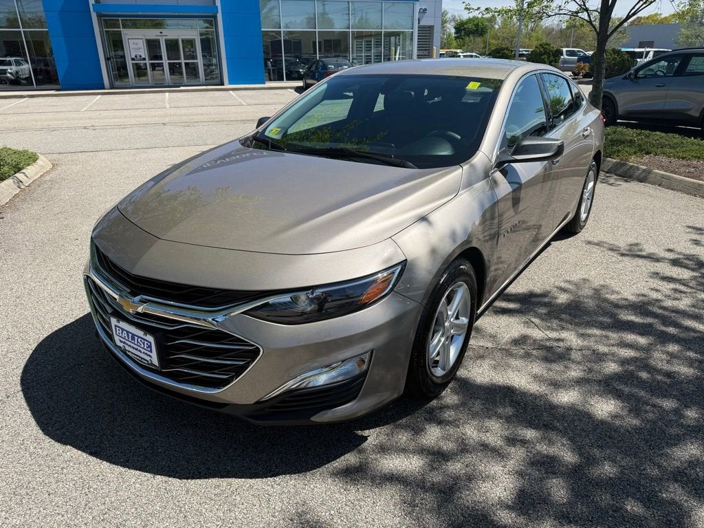 2022 Chevrolet Malibu LS
