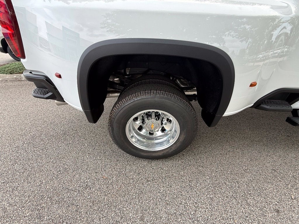 2026 Chevrolet Silverado 3500 HD WT DRW