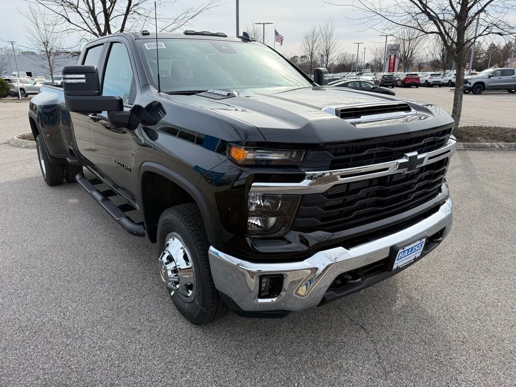 2026 Chevrolet Silverado 3500 HD LT DRW