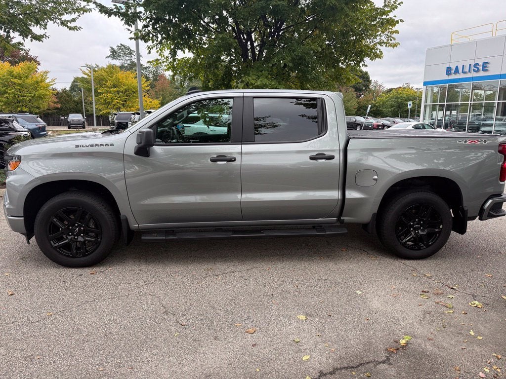 2024 Chevrolet Silverado 1500 Custom
