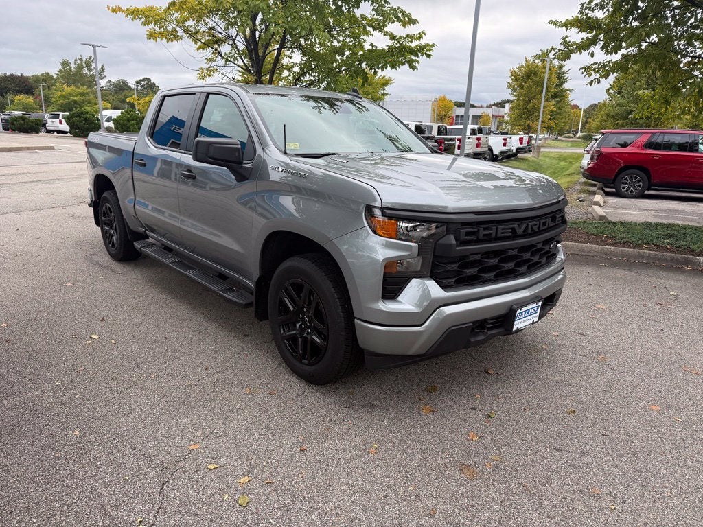 2024 Chevrolet Silverado 1500 Custom