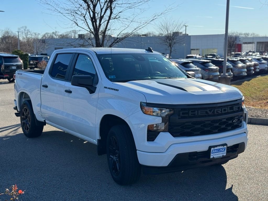 2023 Chevrolet Silverado 1500 Custom