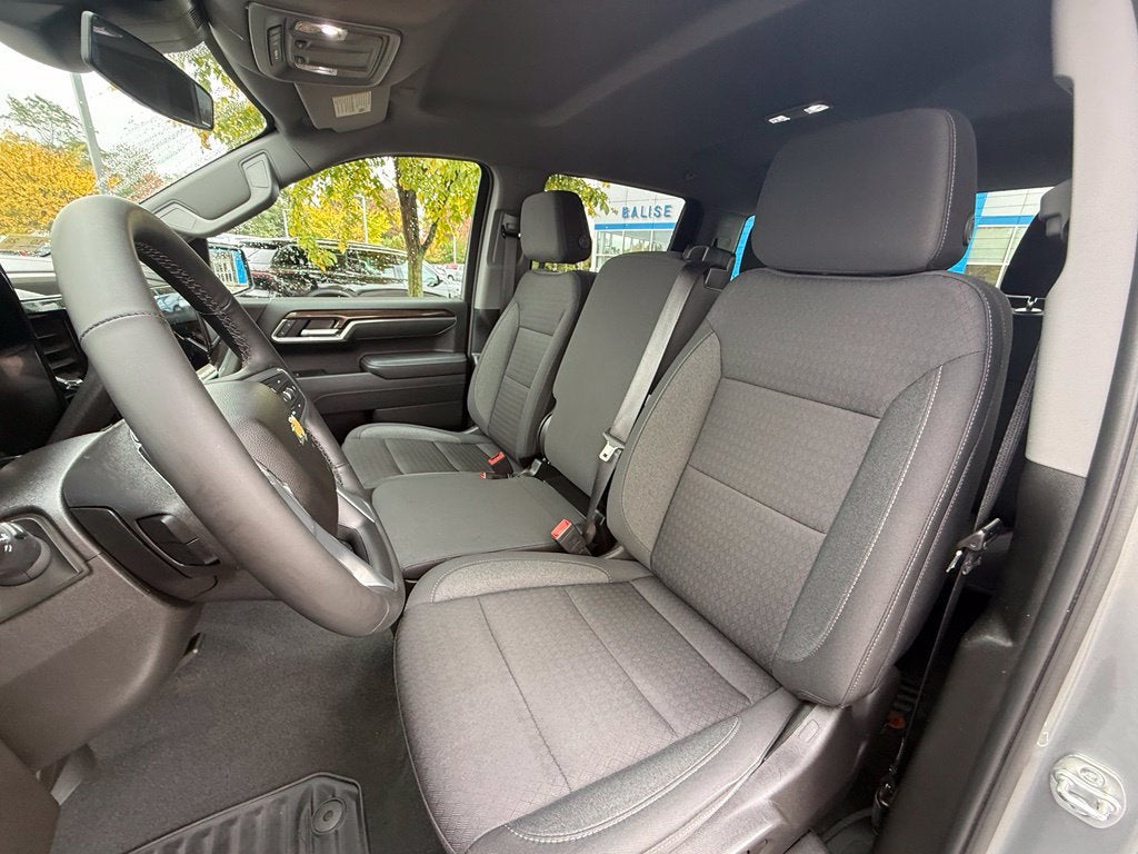2025 Chevrolet Silverado 1500 LT (2FL)