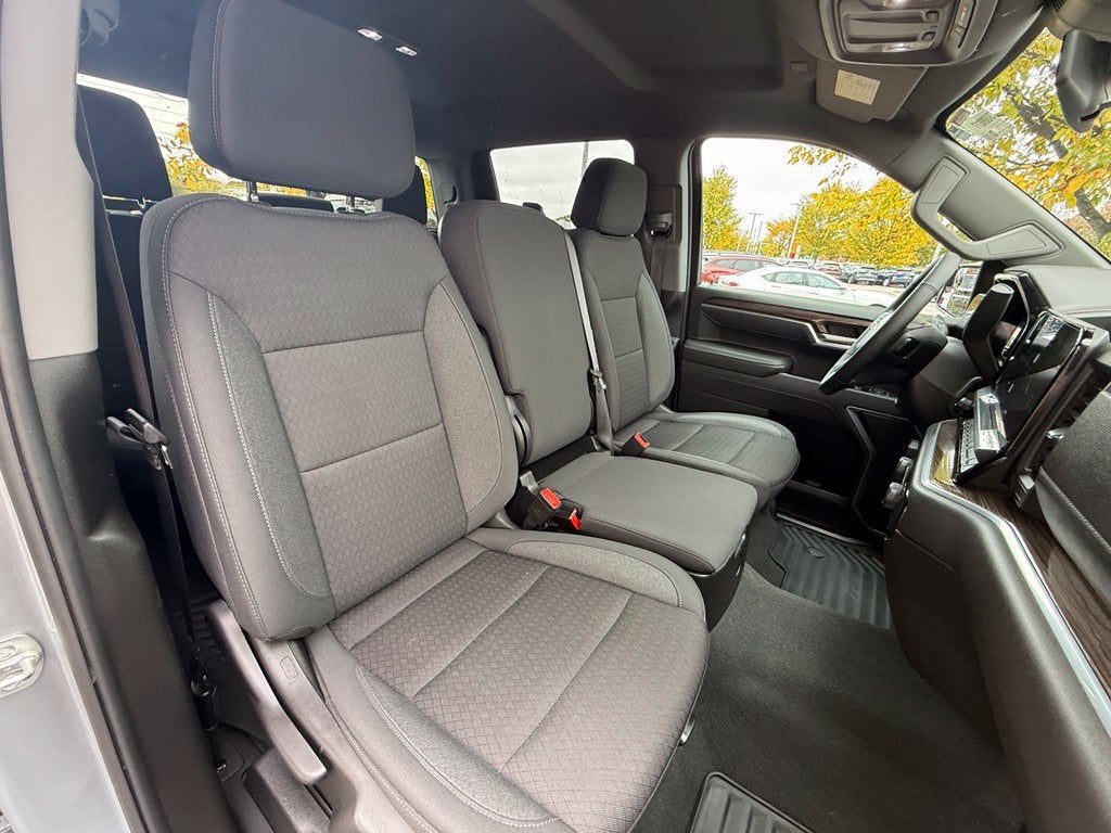 2025 Chevrolet Silverado 1500 LT (2FL)
