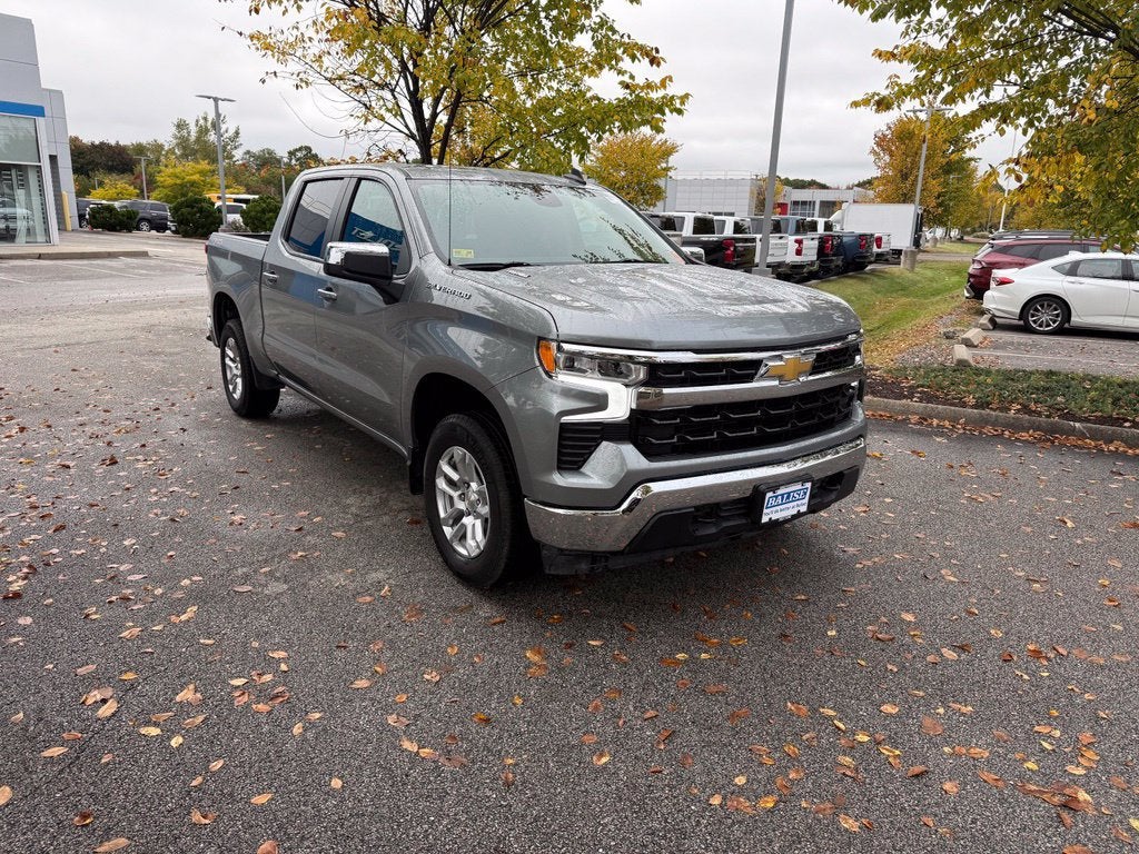 2025 Chevrolet Silverado 1500 LT (2FL)