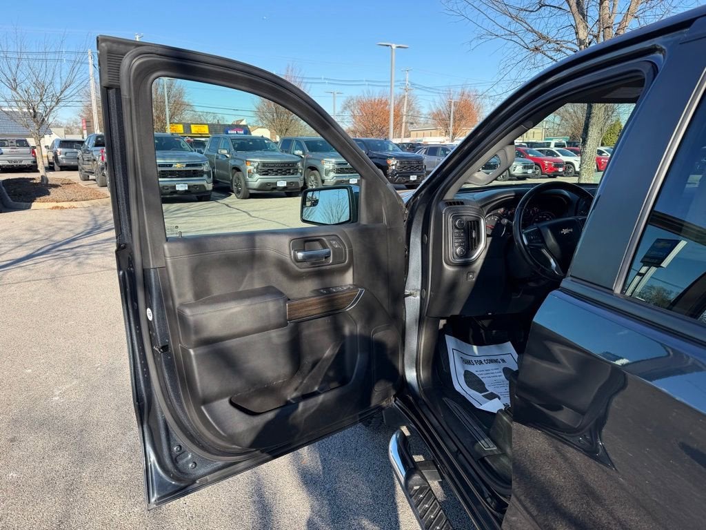 2022 Chevrolet Silverado 1500 LTD LT (2FL)