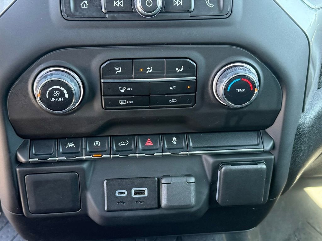 2023 Chevrolet Silverado 1500 Custom