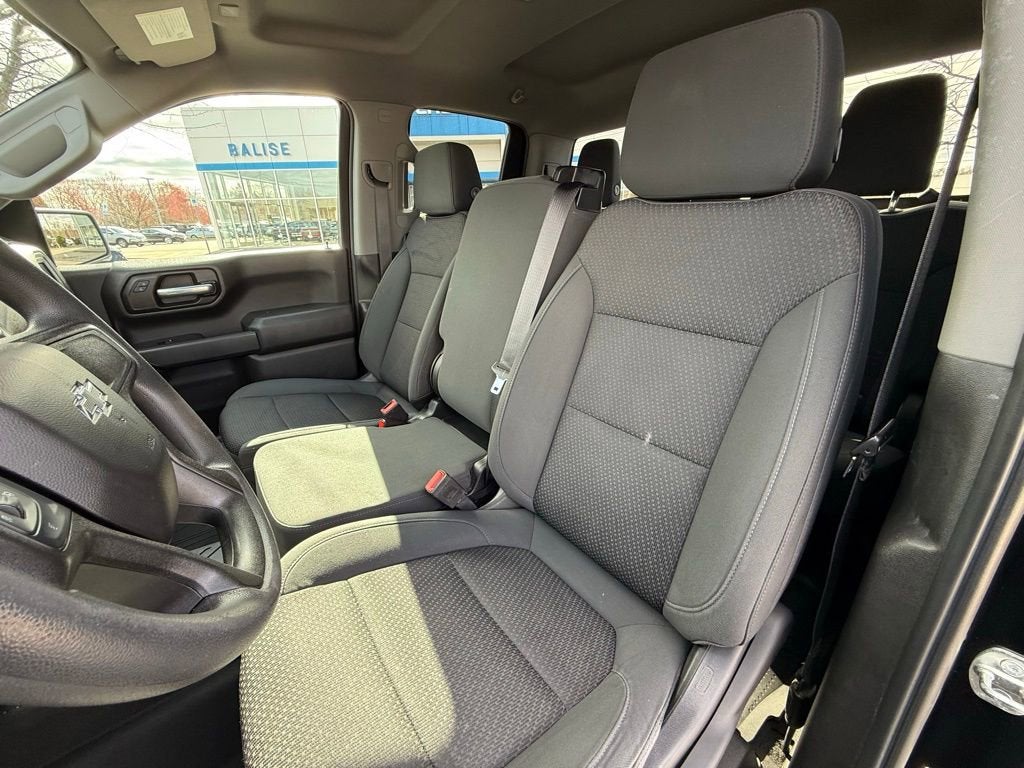 2021 Chevrolet Silverado 1500 Custom