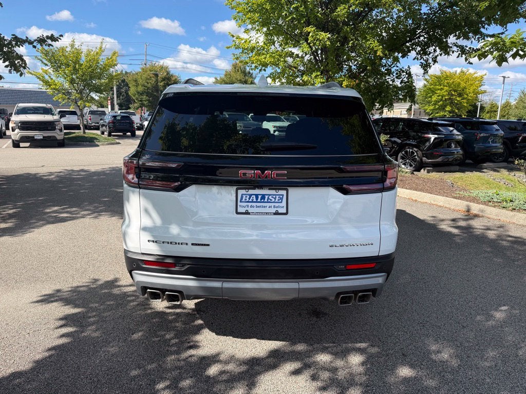 2026 GMC Acadia Elevation