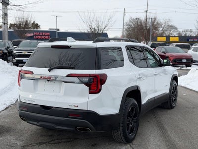 2023 GMC Acadia AT4