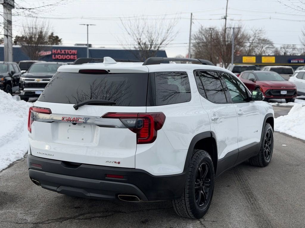2023 GMC Acadia AT4