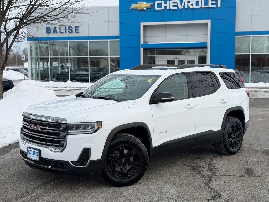 2023 GMC Acadia AT4