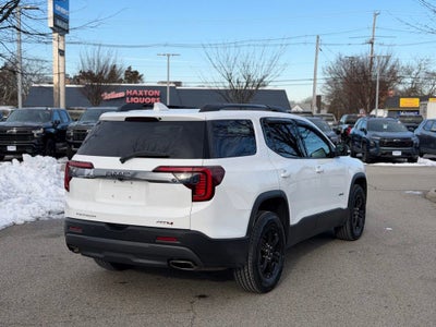 2023 GMC Acadia AT4
