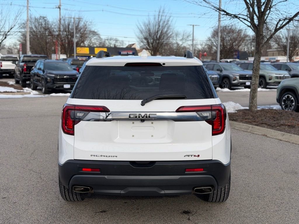 2023 GMC Acadia AT4