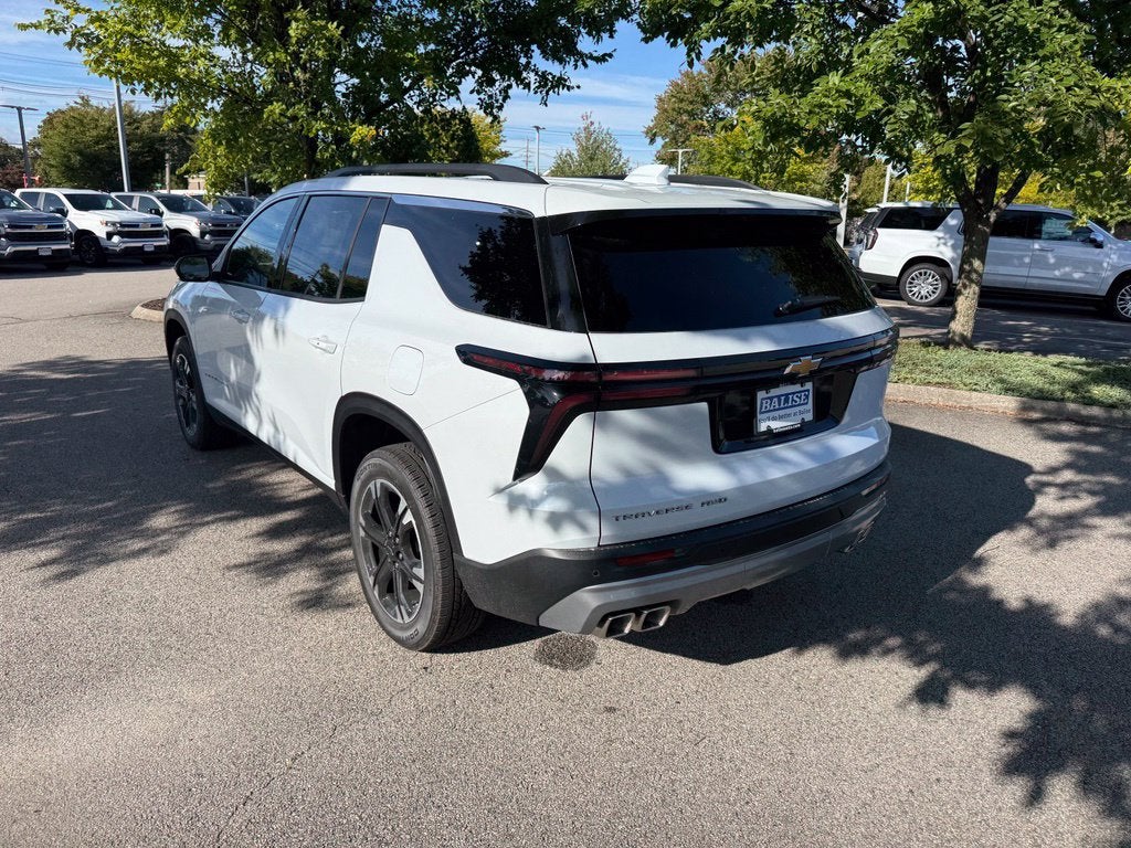 2027 Chevrolet Traverse LT