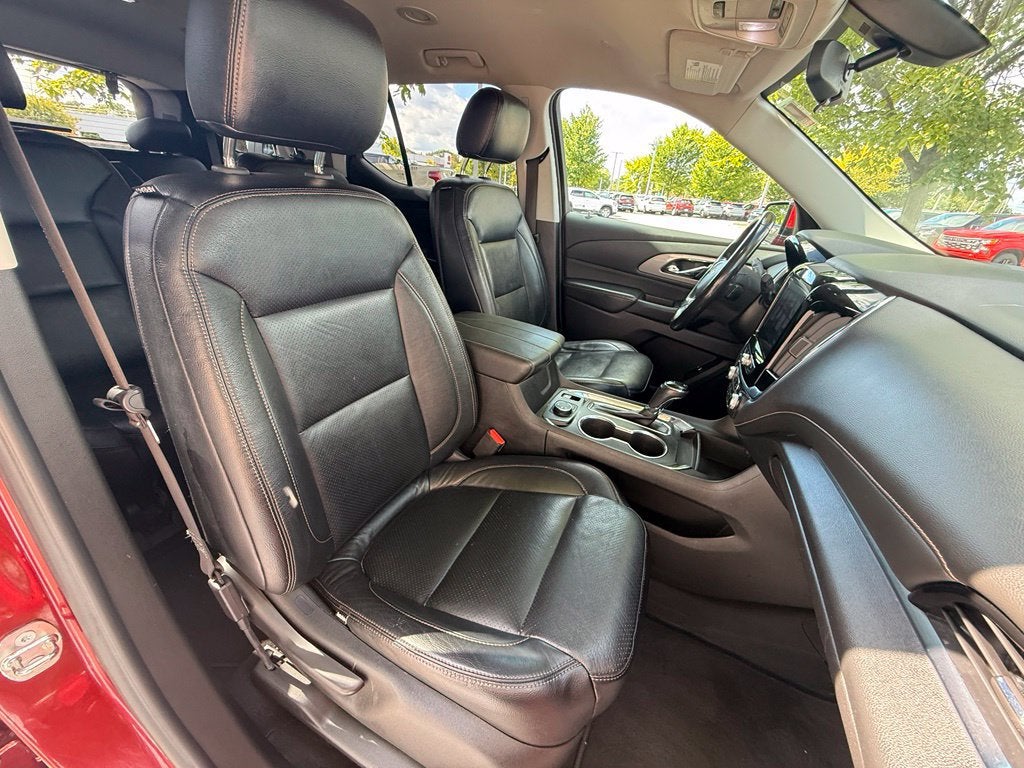 2018 Chevrolet Traverse LT Cloth