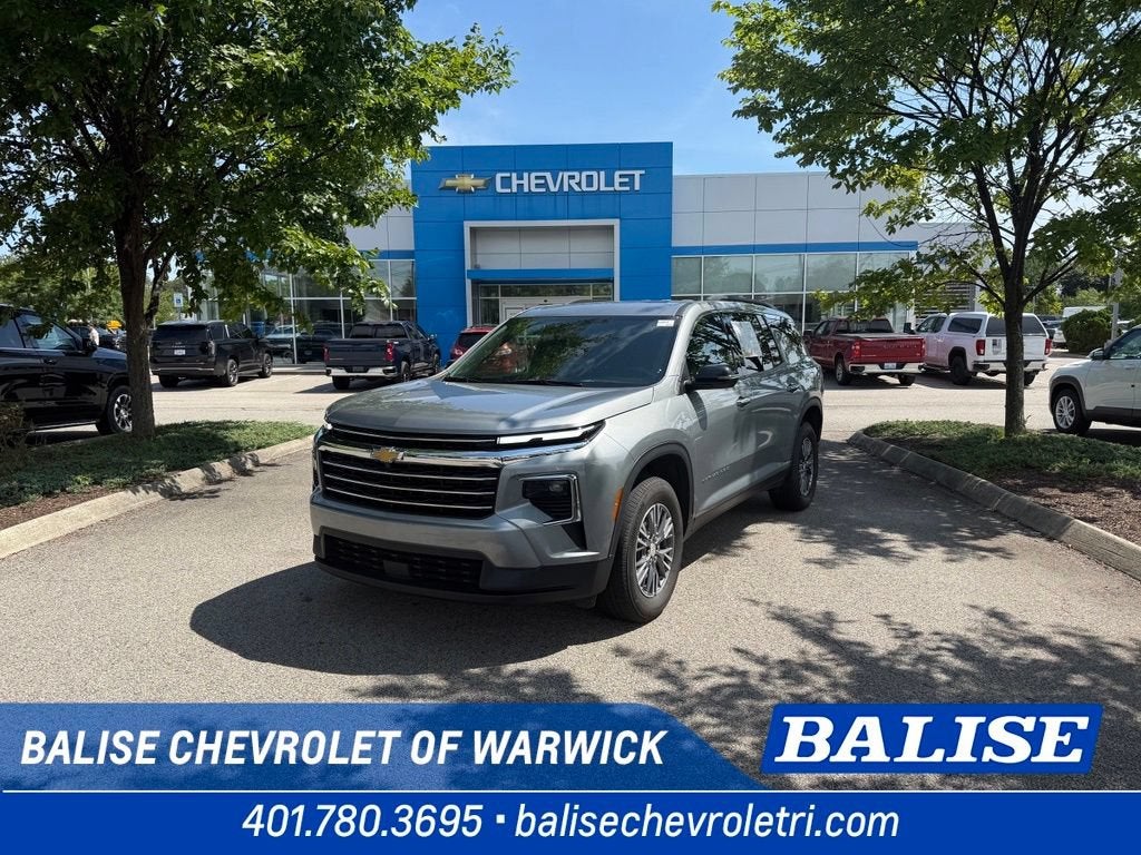 2025 Chevrolet Traverse LT