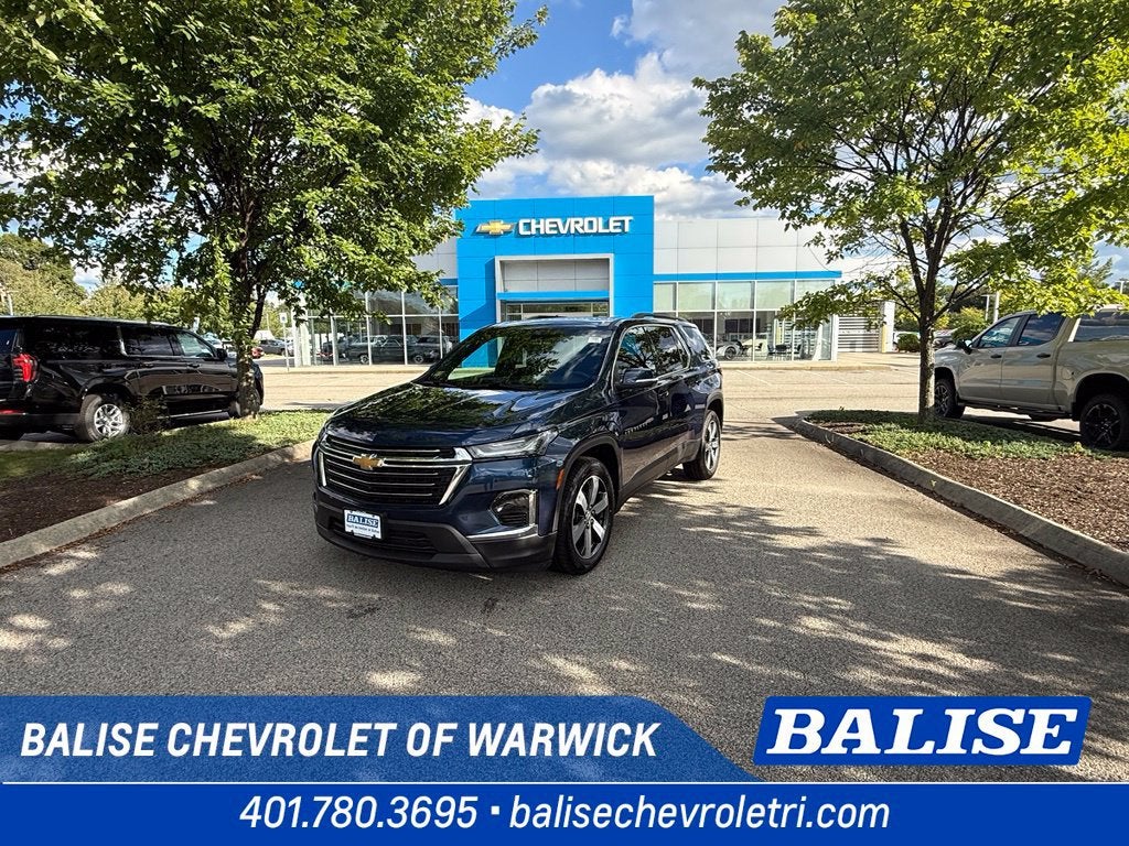 2023 Chevrolet Traverse LT Leather
