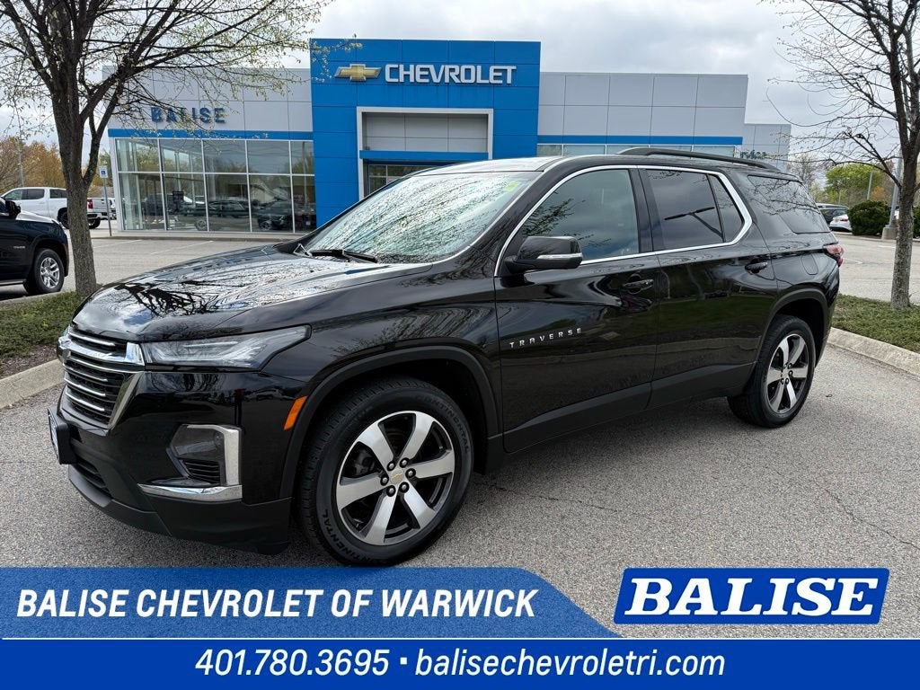 2023 Chevrolet Traverse LT Leather