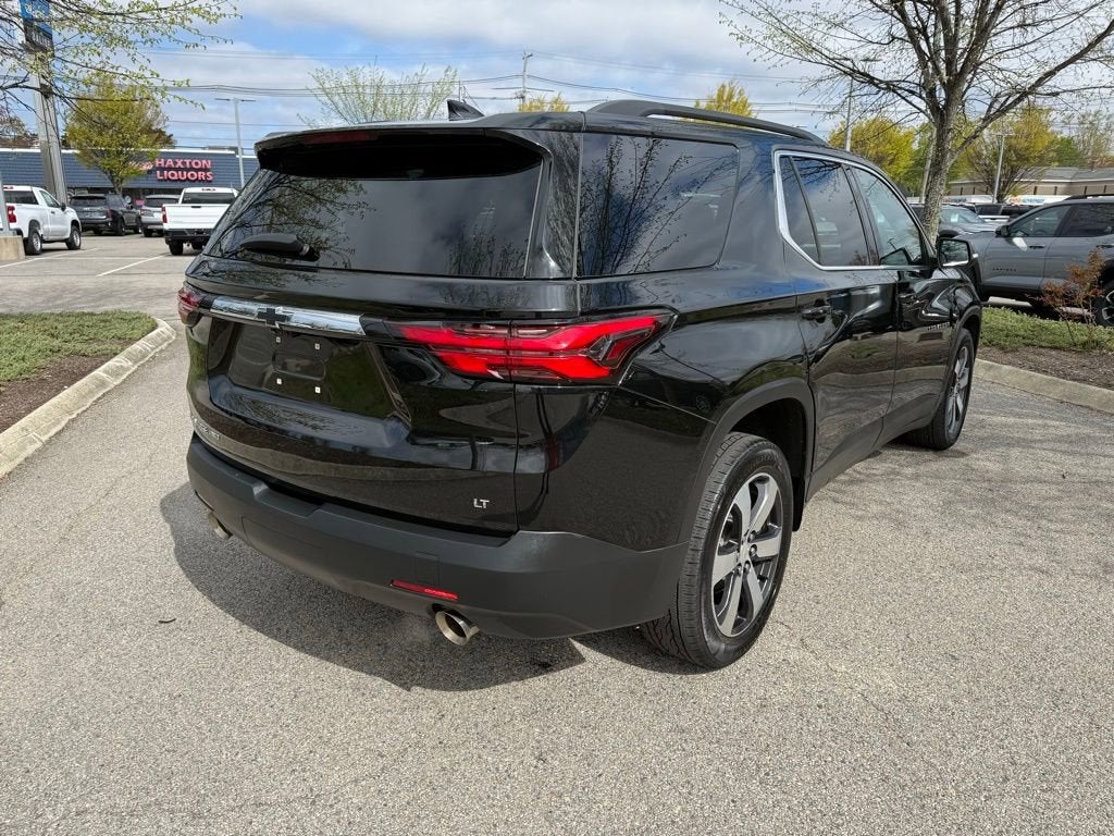2023 Chevrolet Traverse LT Leather