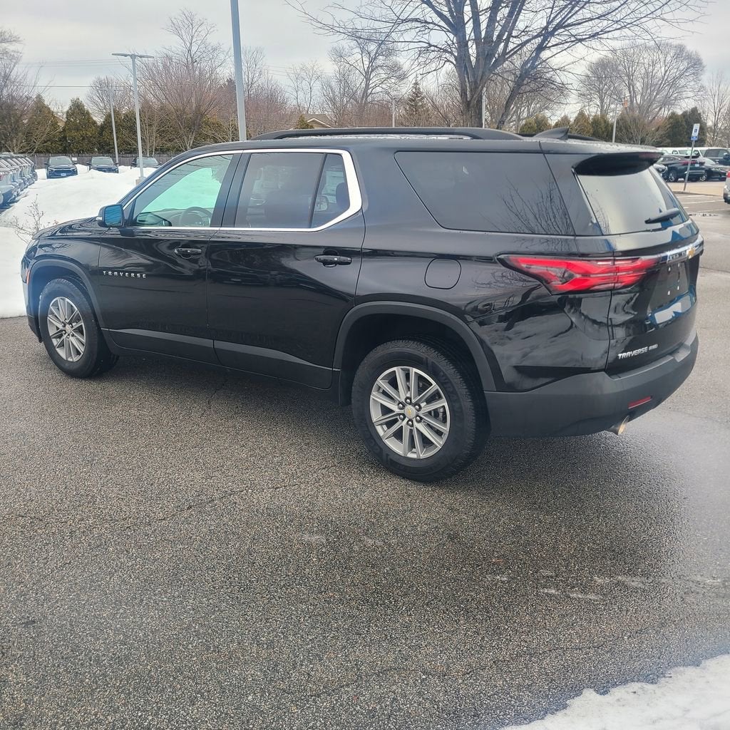 2023 Chevrolet Traverse LT Leather