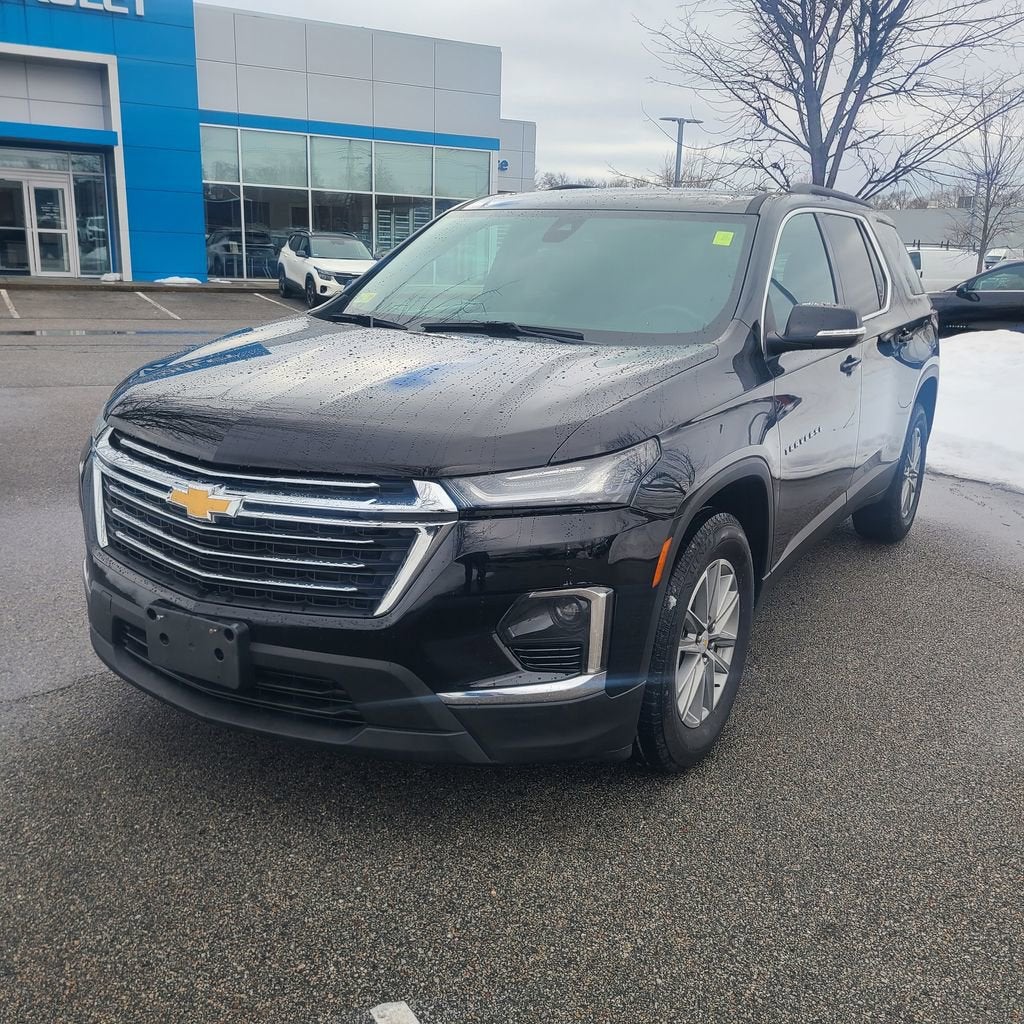 2023 Chevrolet Traverse LT Leather