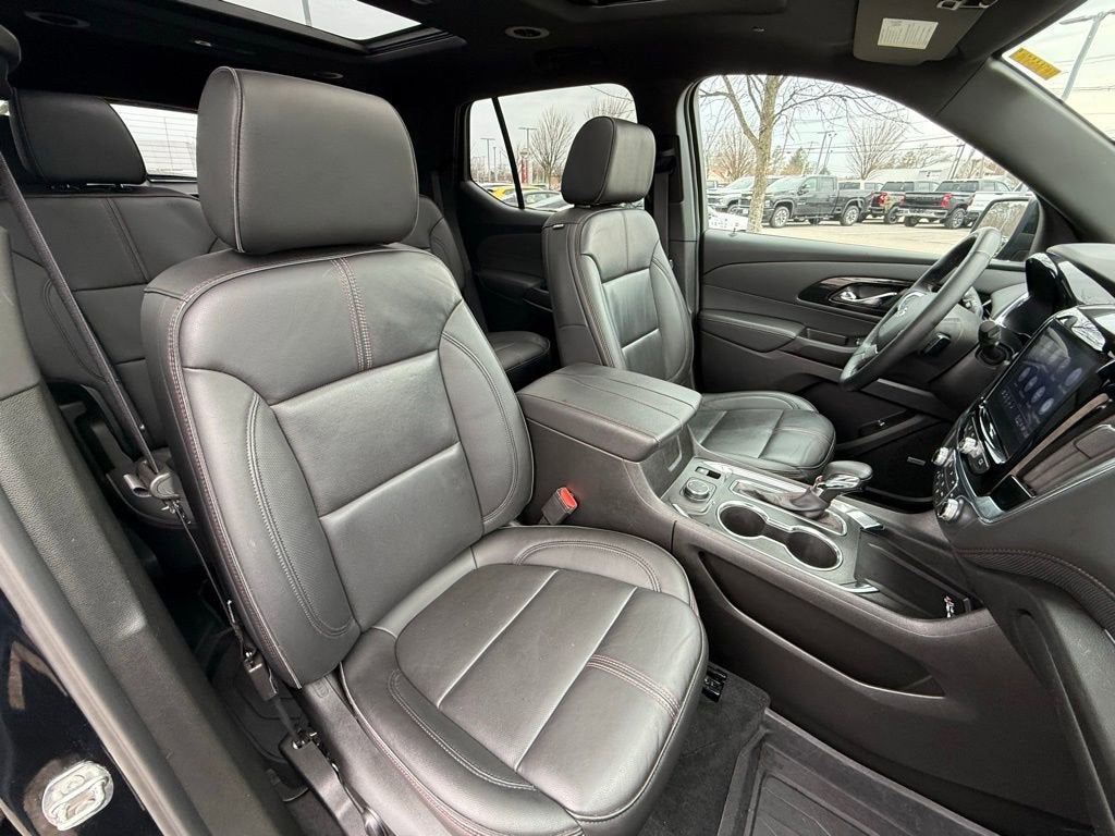 2023 Chevrolet Traverse RS