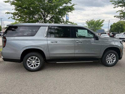 2026 Chevrolet Suburban LT