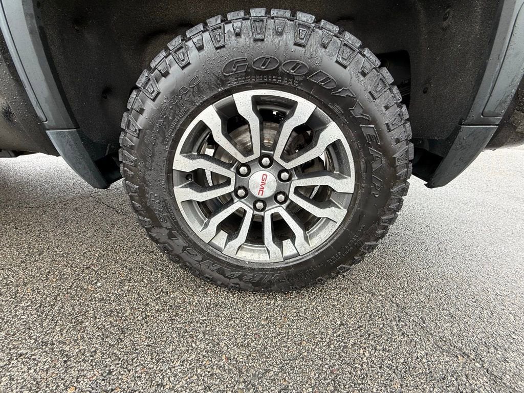 2021 GMC Sierra 1500 AT4