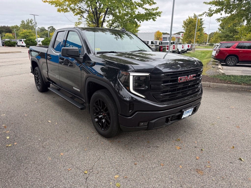 2023 GMC Sierra 1500 Elevation