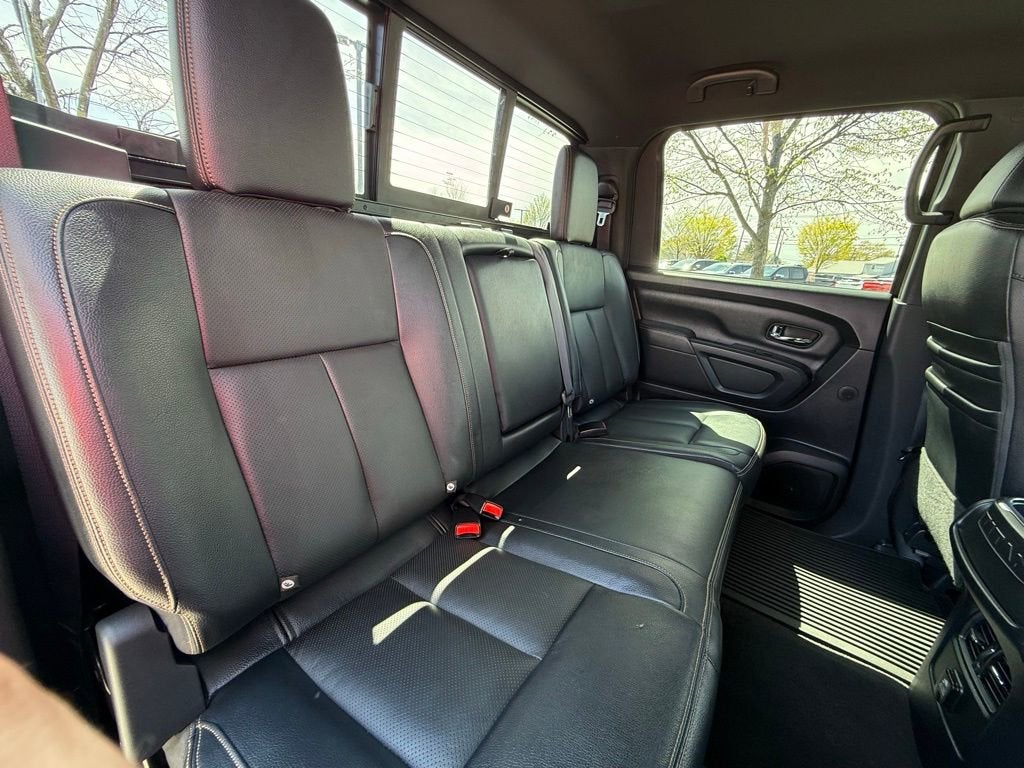 2018 Nissan Titan SL