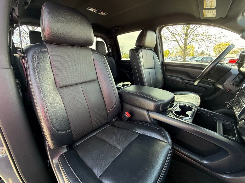 2018 Nissan Titan SL