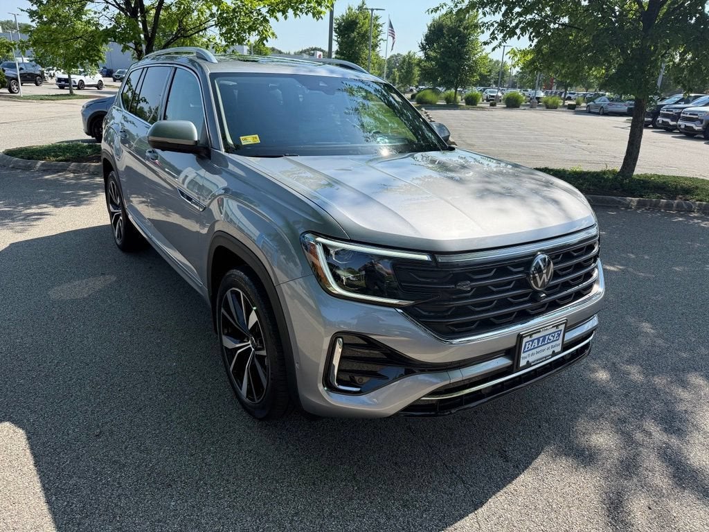 2024 Volkswagen Atlas 2.0T SEL Premium R-Line