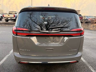 2022 Chrysler Pacifica Limited