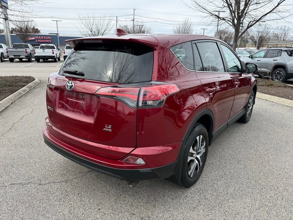 2018 Toyota RAV4 LE