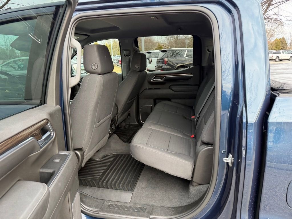 2022 Chevrolet Silverado 1500 LT (2FL)