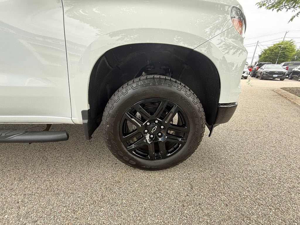 2023 Chevrolet Silverado 1500 Custom Trail Boss
