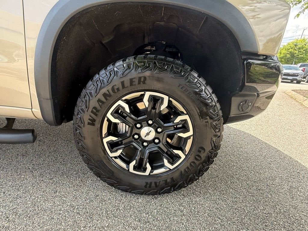 2023 Chevrolet Silverado 1500 ZR2