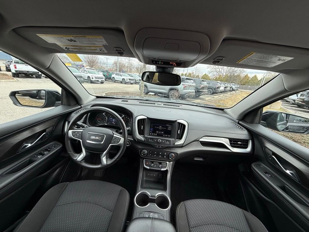 2024 GMC Terrain SLE
