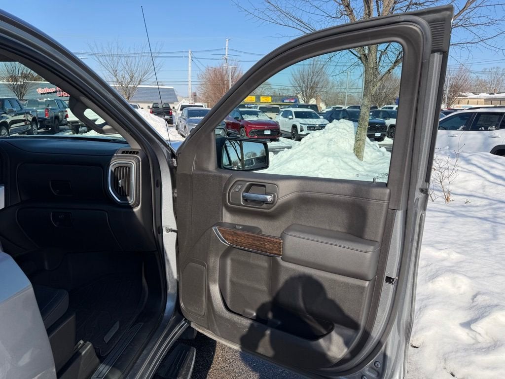 2022 GMC Sierra 1500 Limited Elevation