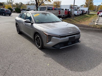 2025 Kia K4 EX
