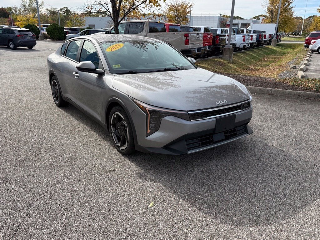 2025 Kia K4 EX