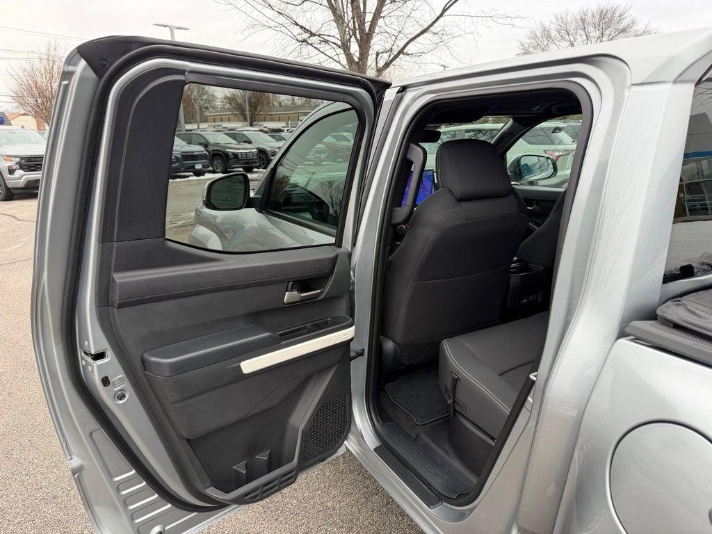 2024 Toyota Tacoma 4WD SR5