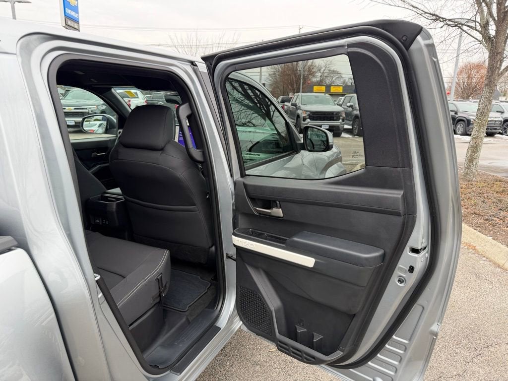 2024 Toyota Tacoma 4WD SR5