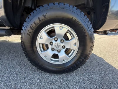 2013 Toyota Tacoma 4WD Double Cab Short Bed V6 Manual (Natl)