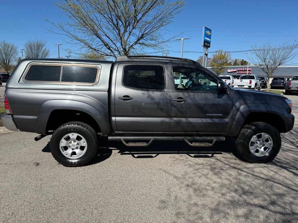 2013 Toyota Tacoma 4WD Double Cab Short Bed V6 Manual (Natl)